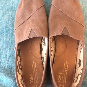 Toms Classic Canvas Shoes